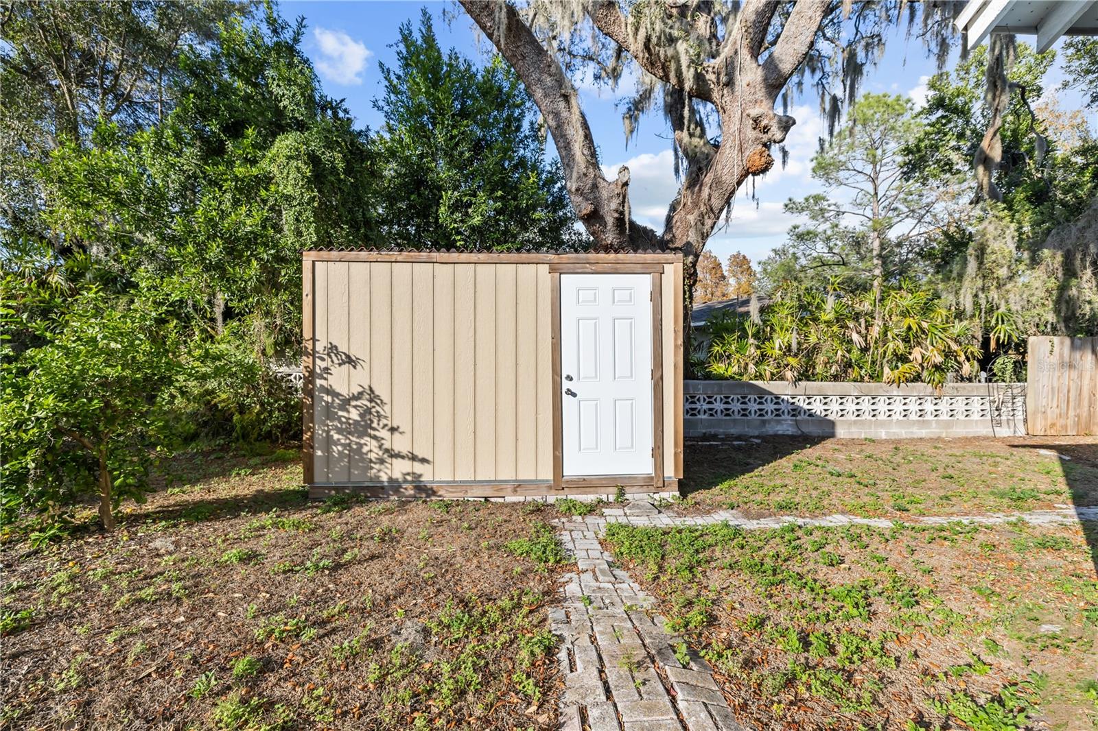 Image 39 of 43 For 5806 9th Street