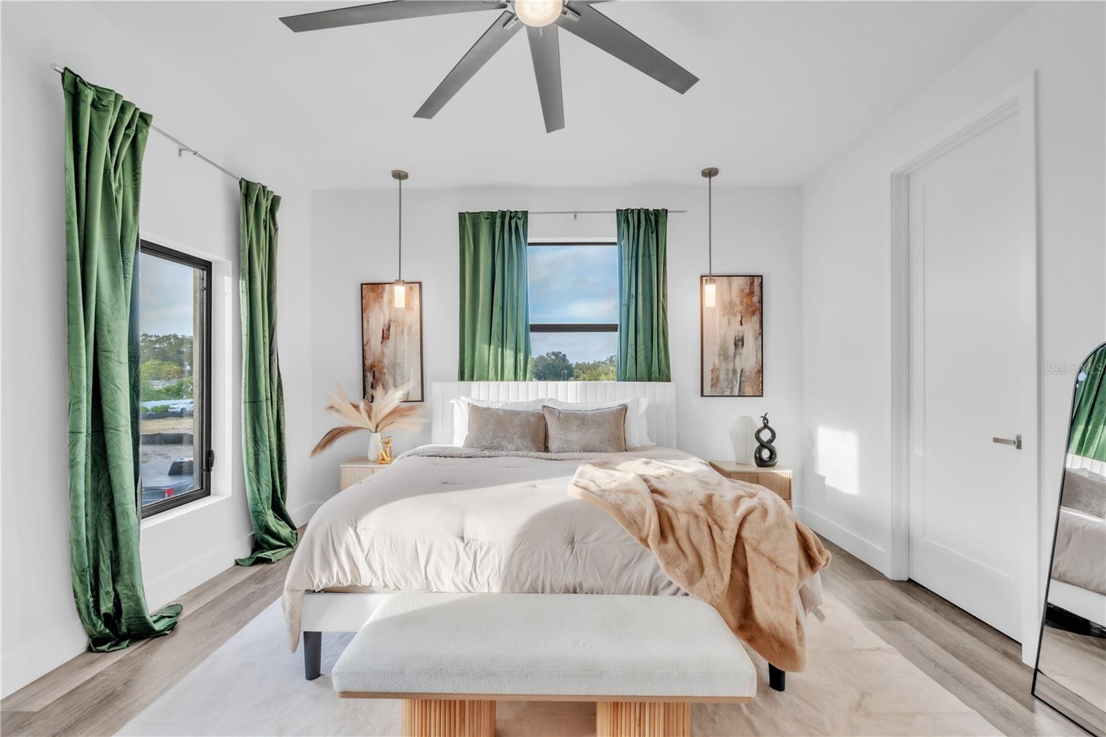 Image 17 of 46 For 6220 64th Way N