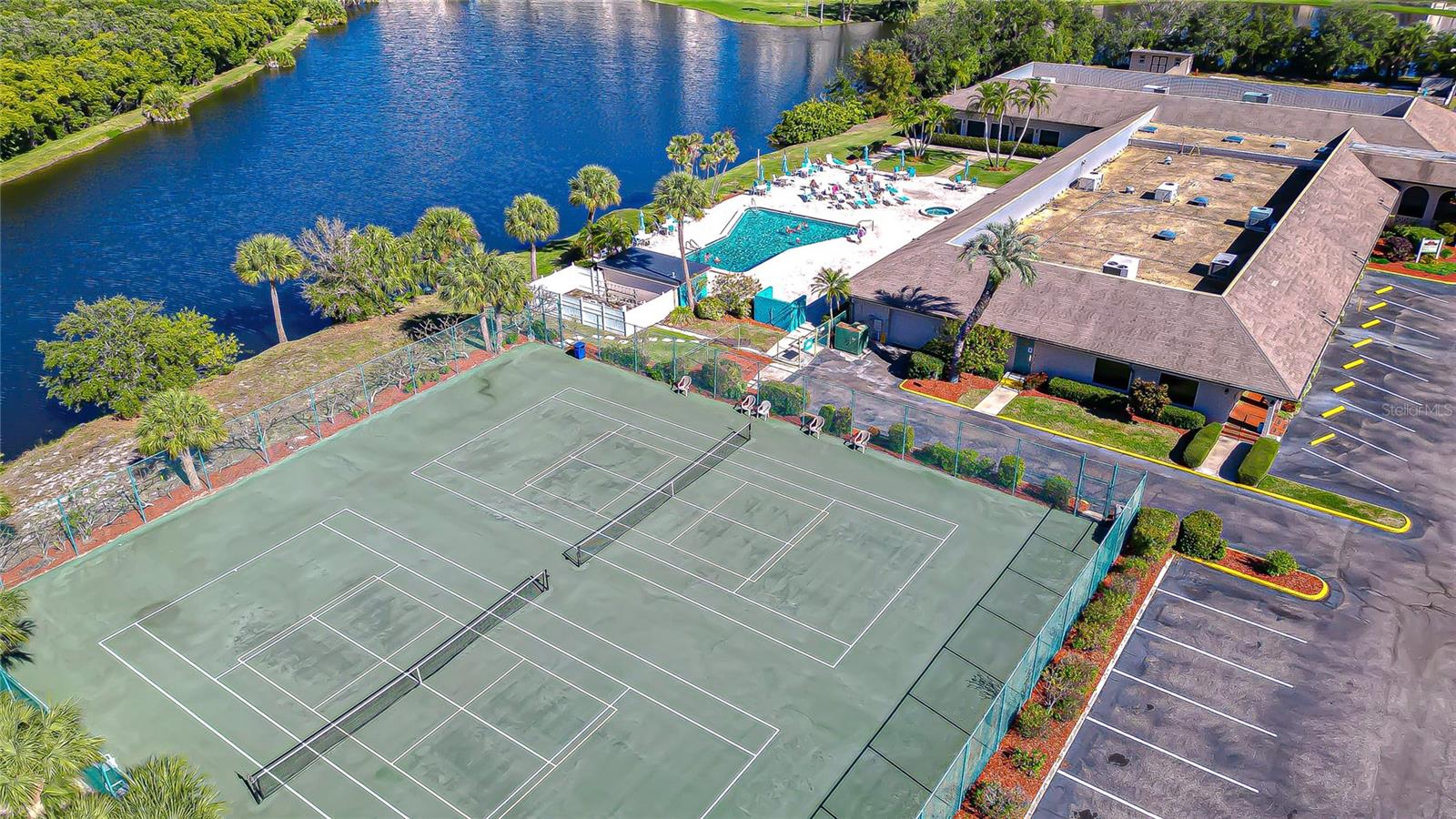 Image 37 of 57 For 9860 62nd Terrace N 1035