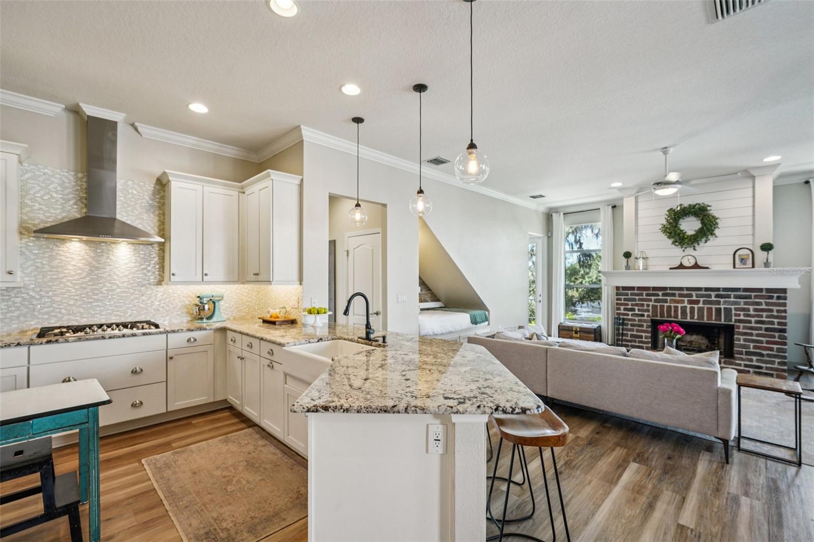 Image 14 of 99 For 11325 Hidden Valley Lane