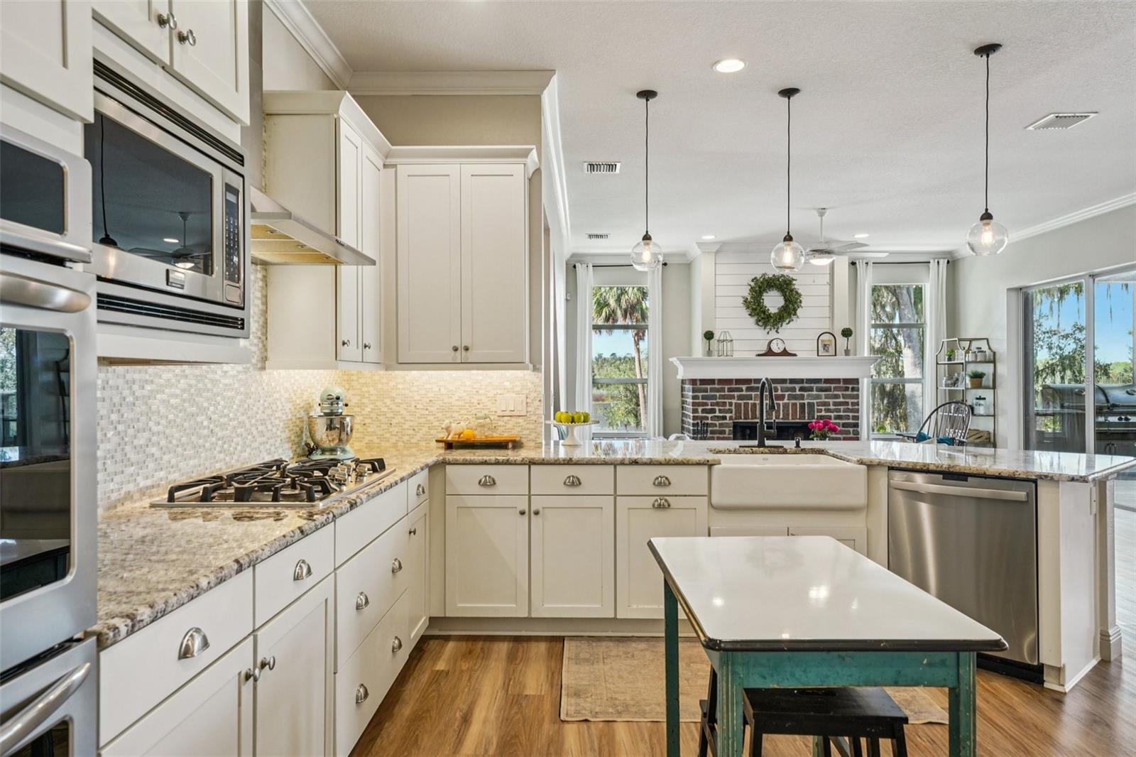 Image 24 of 99 For 11325 Hidden Valley Lane