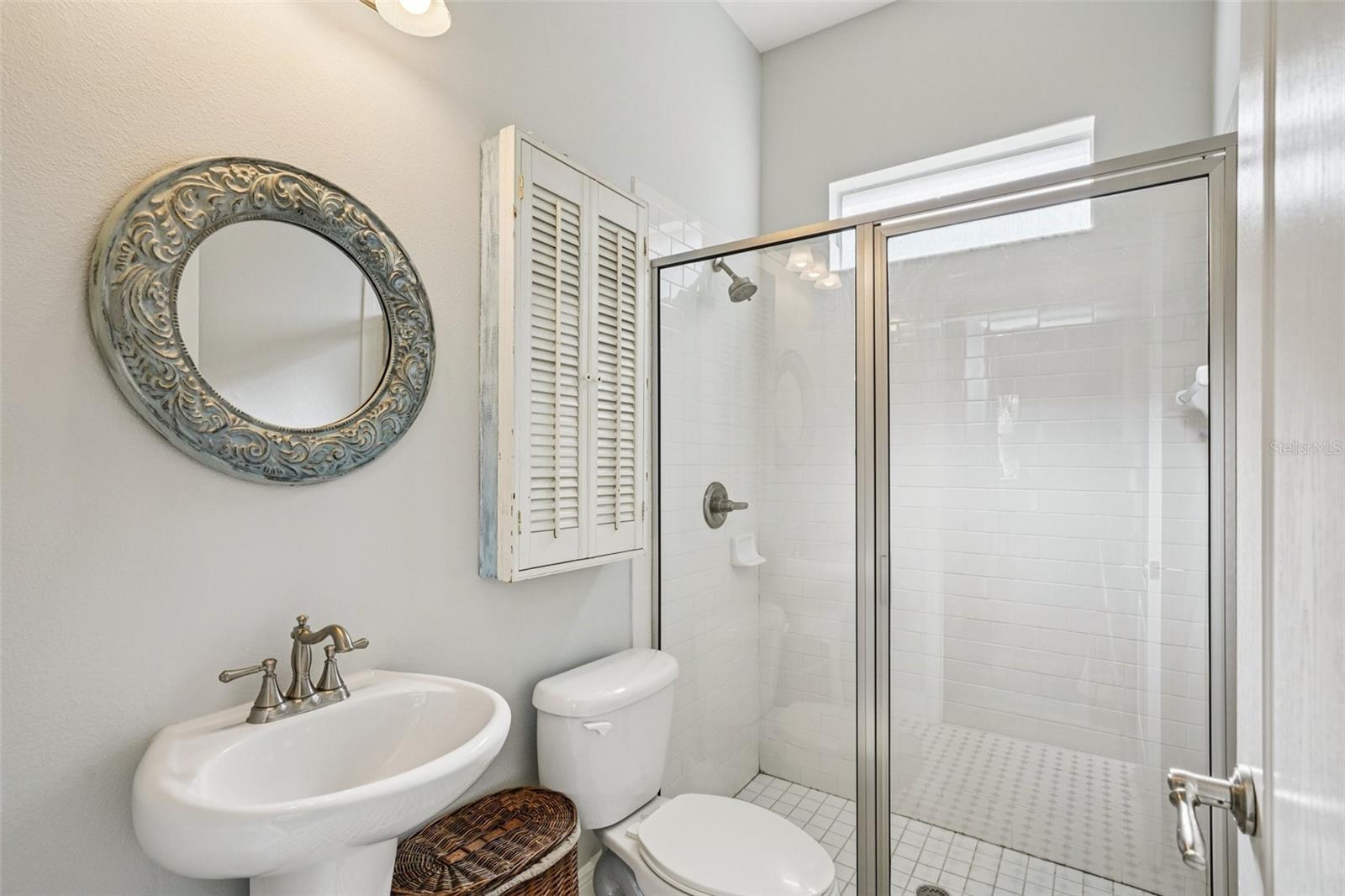 Image 46 of 99 For 11325 Hidden Valley Lane