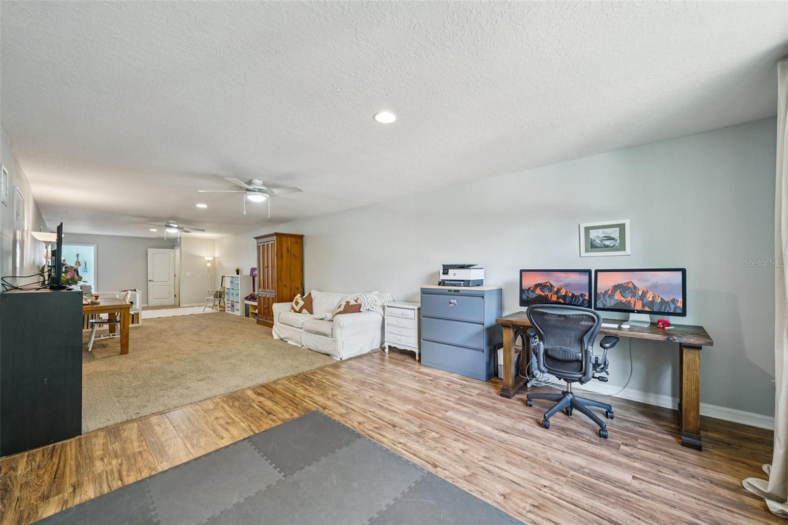 Image 52 of 99 For 11325 Hidden Valley Lane