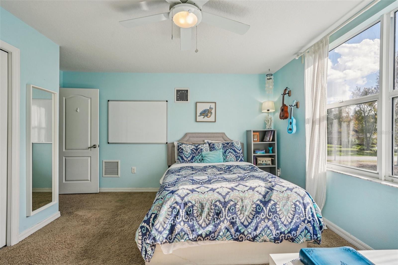 Image 54 of 99 For 11325 Hidden Valley Lane