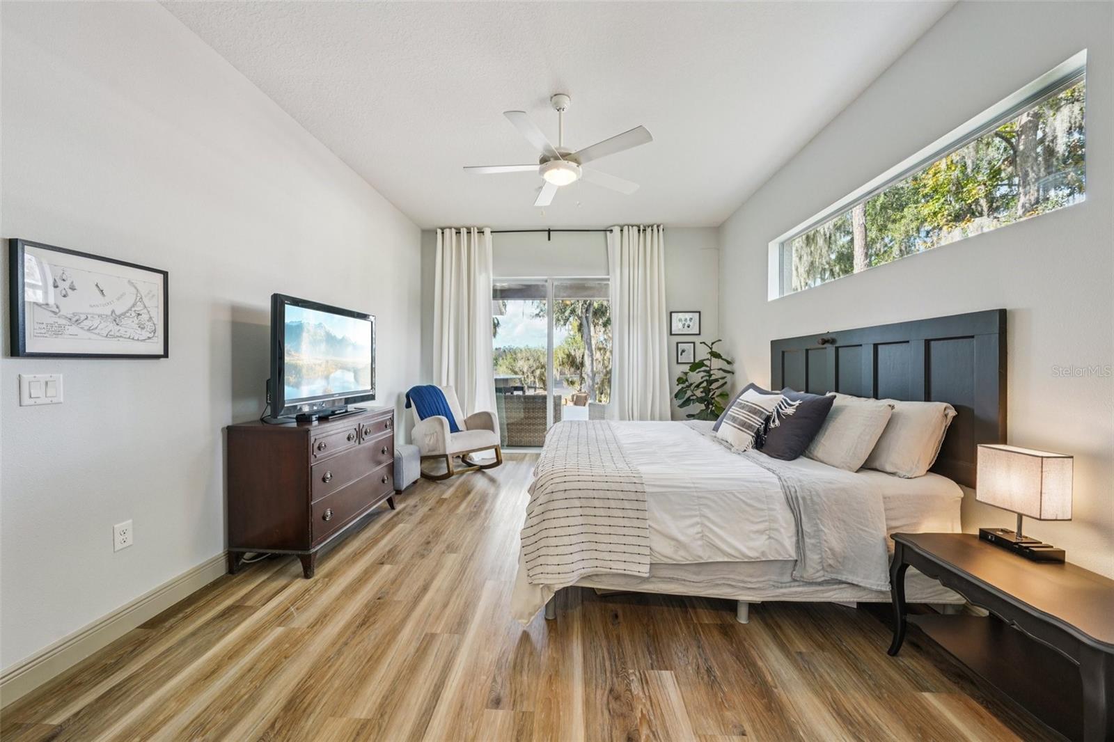 Image 61 of 99 For 11325 Hidden Valley Lane