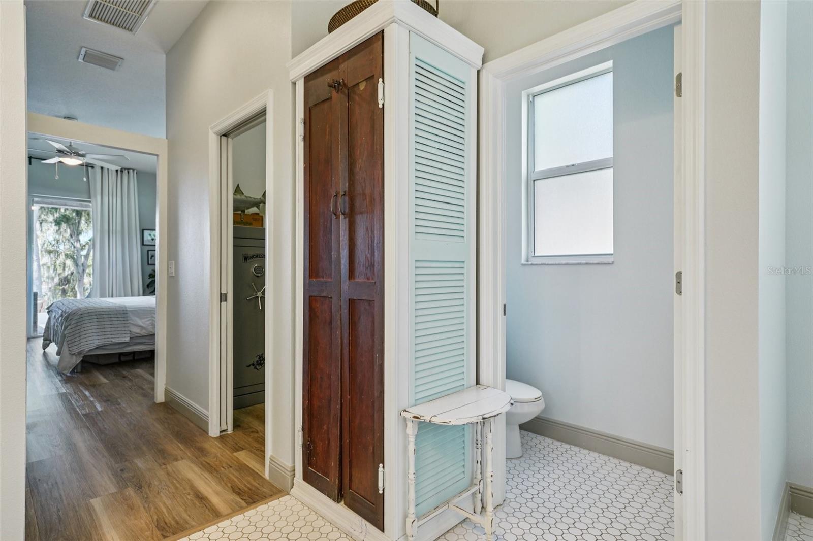 Image 67 of 99 For 11325 Hidden Valley Lane