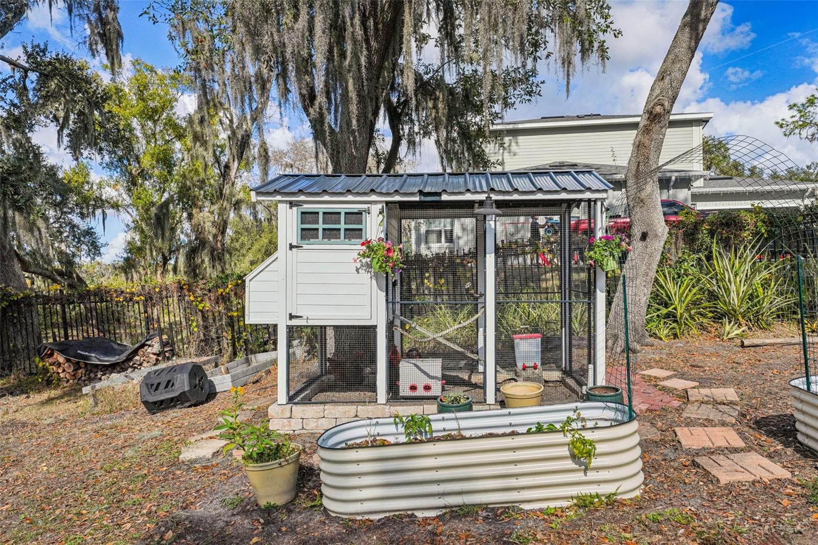 Image 79 of 99 For 11325 Hidden Valley Lane