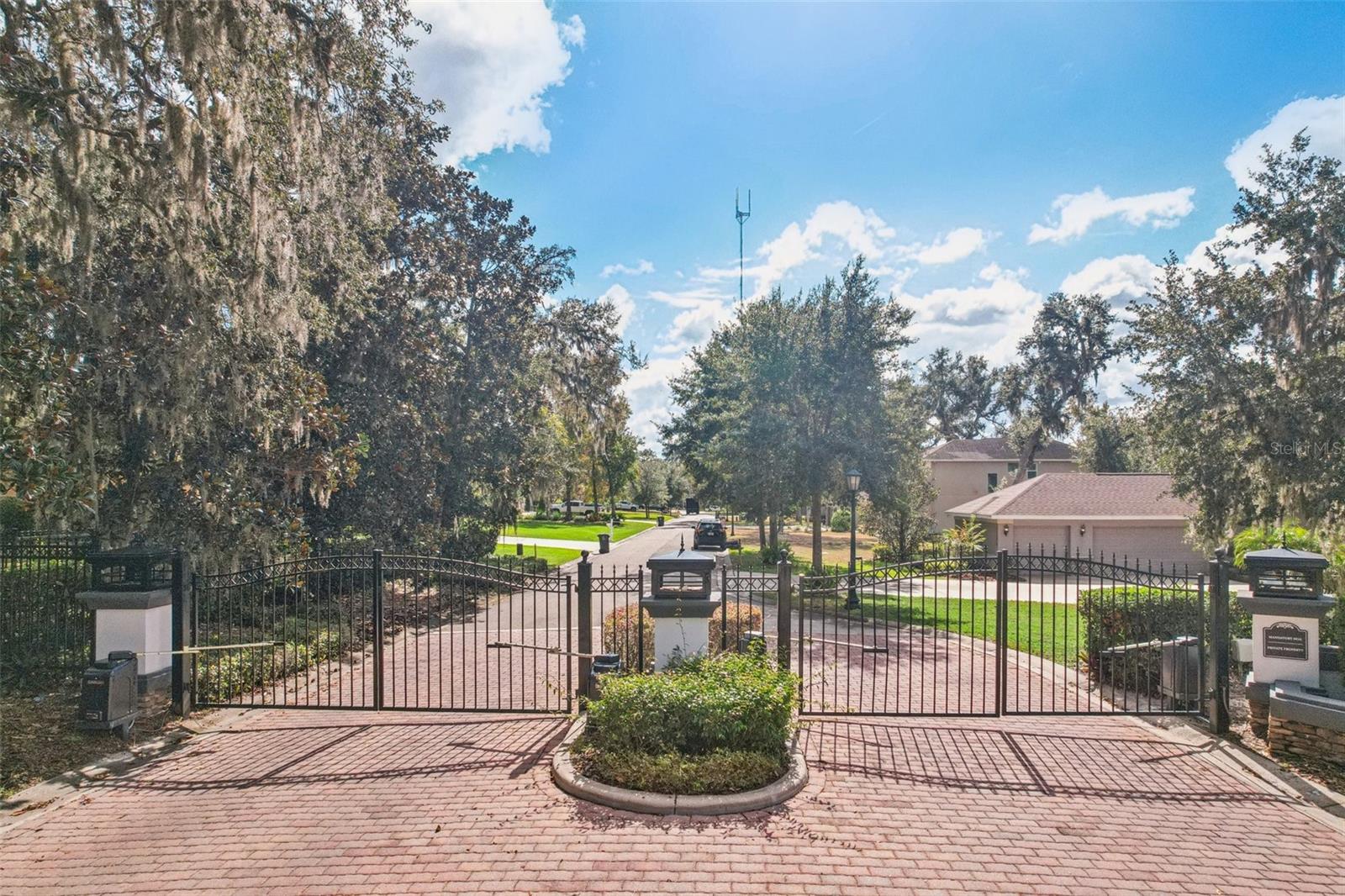 Image 87 of 99 For 11325 Hidden Valley Lane