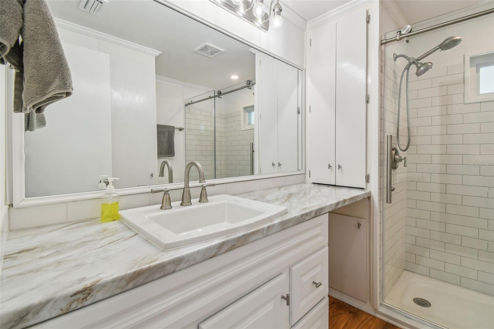 Image 32 of 67 For 10232 Paradise Drive 193