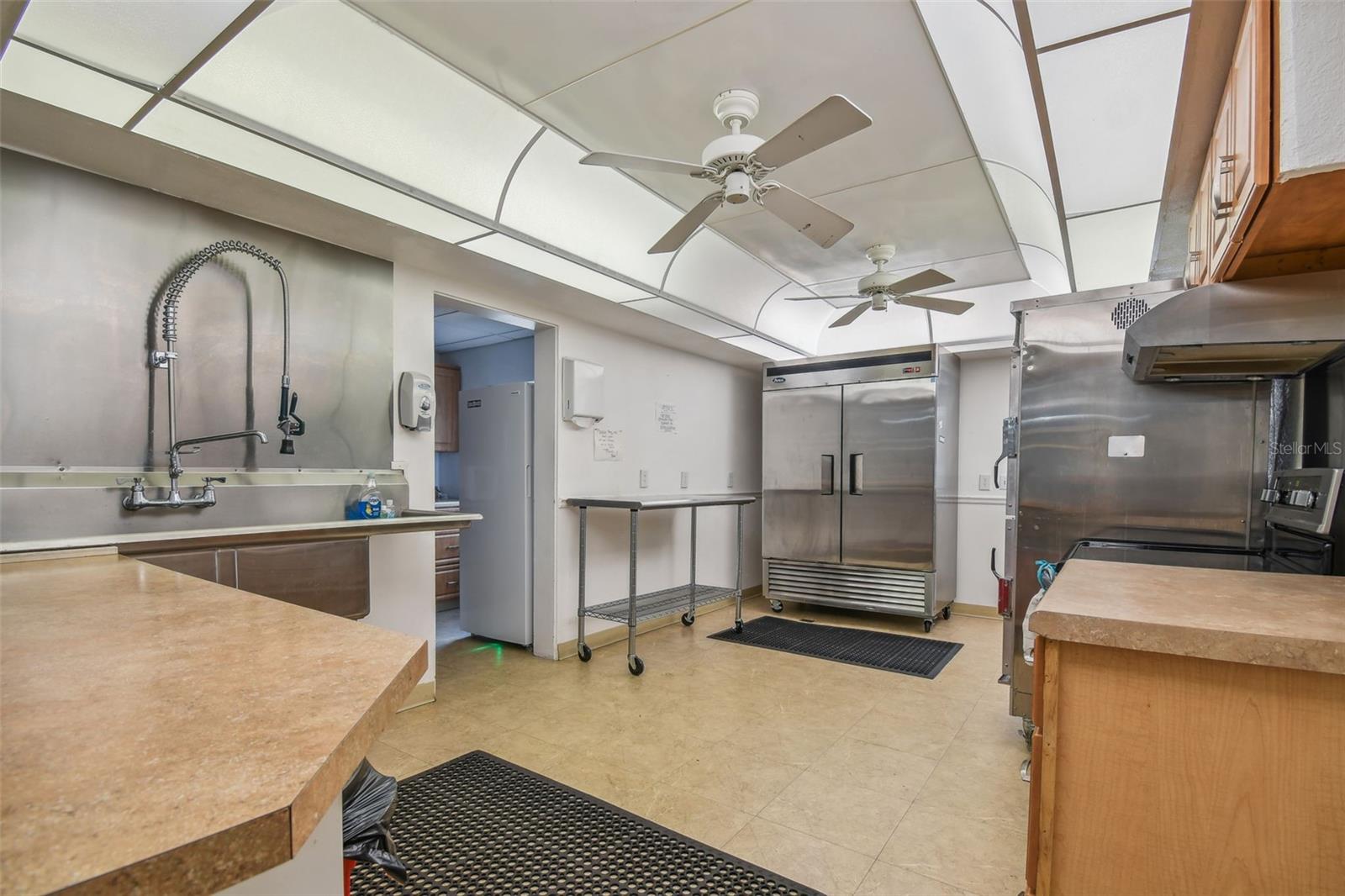 Image 44 of 67 For 10232 Paradise Drive 193