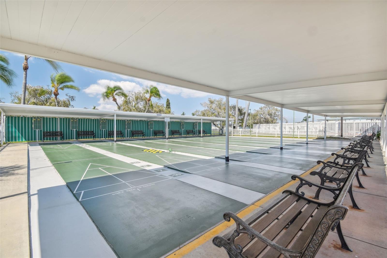 Image 46 of 67 For 10232 Paradise Drive 193