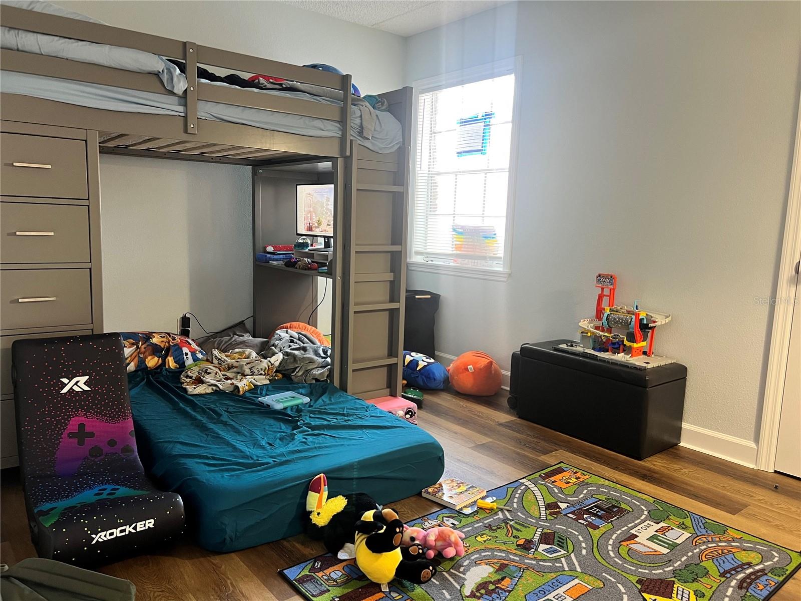 Image 13 of 16 For 8500 13th Street N A