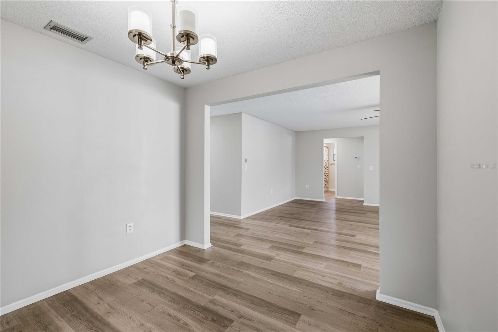 Image 11 of 40 For 8427 Brandeis Circle E