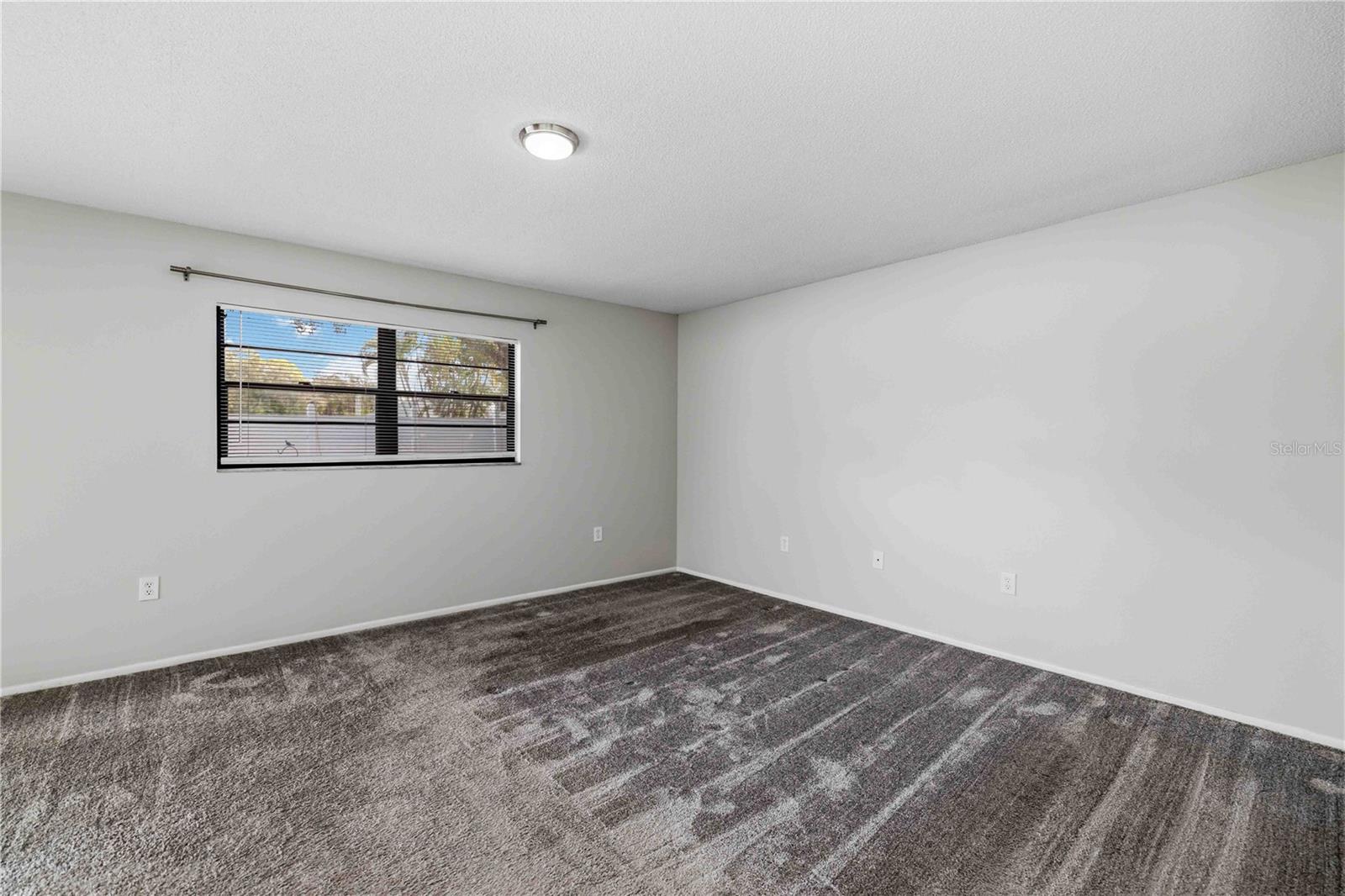 Image 16 of 40 For 8427 Brandeis Circle E