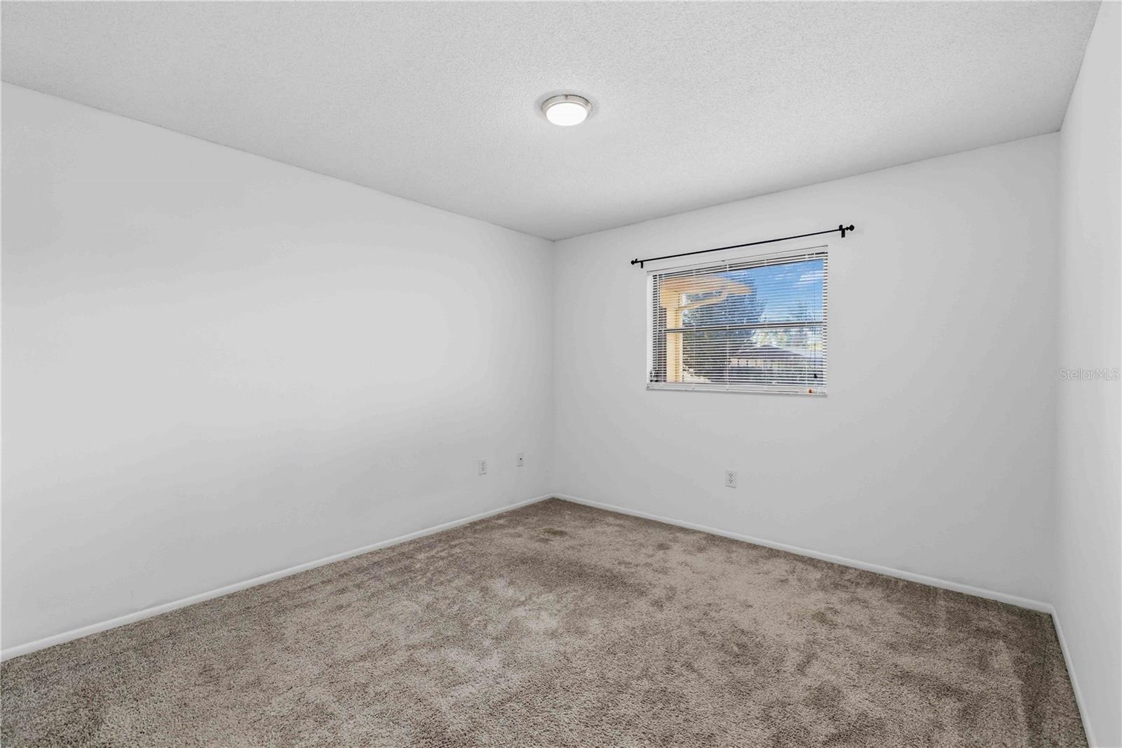 Image 24 of 40 For 8427 Brandeis Circle E