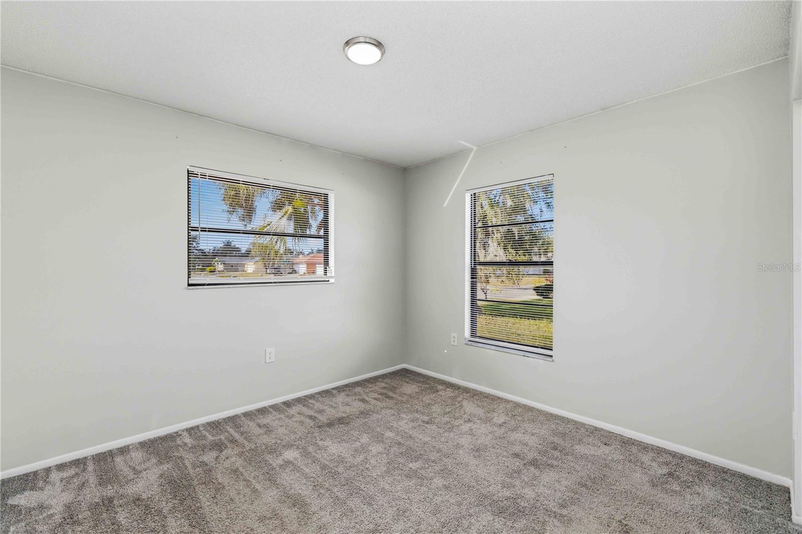 Image 26 of 40 For 8427 Brandeis Circle E