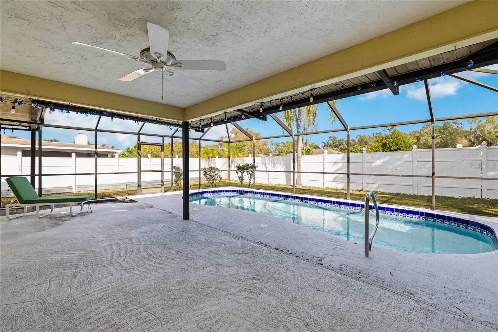 Image 28 of 40 For 8427 Brandeis Circle E