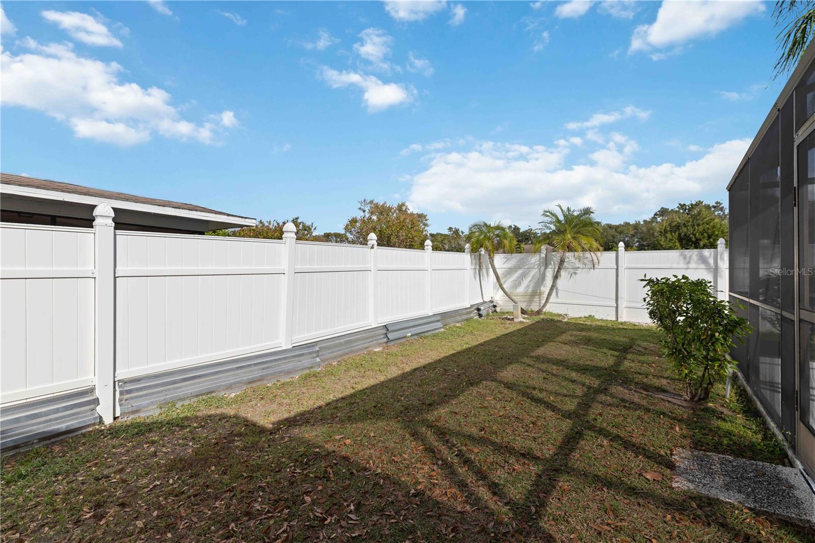 Image 32 of 40 For 8427 Brandeis Circle E