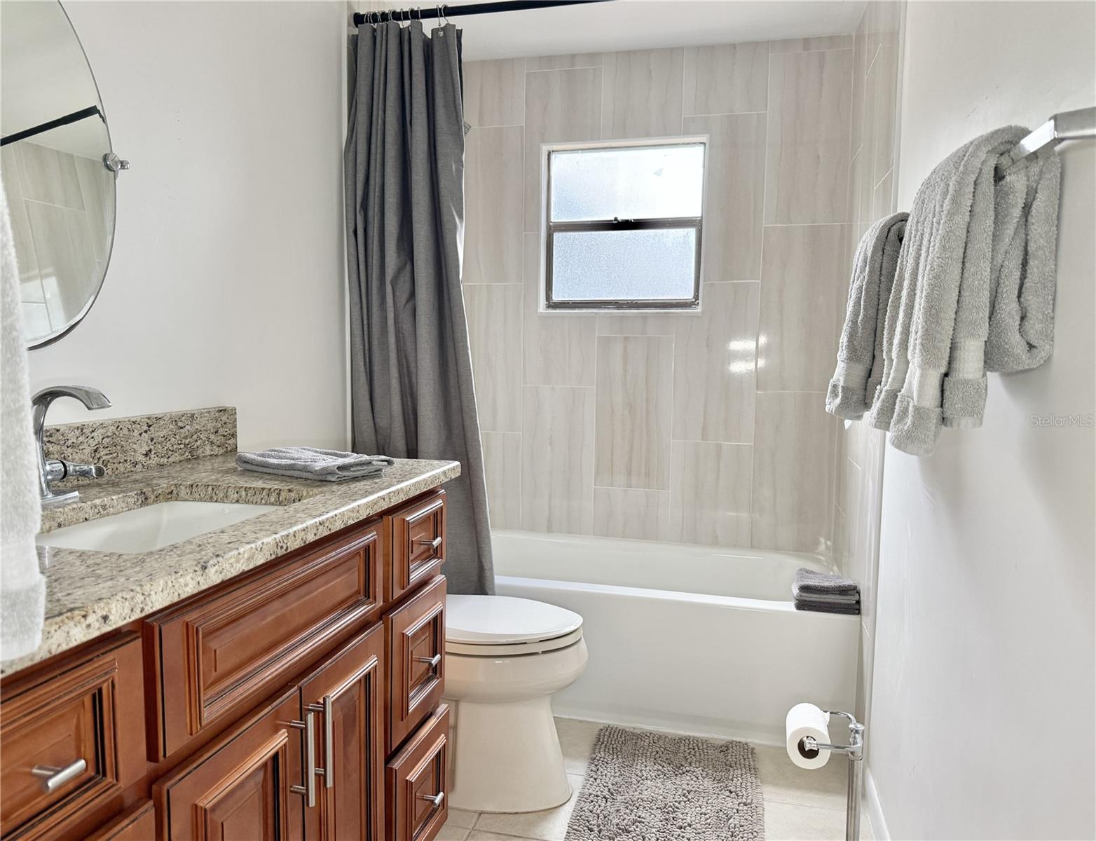 Image 30 of 53 For 6101 Soaring Avenue