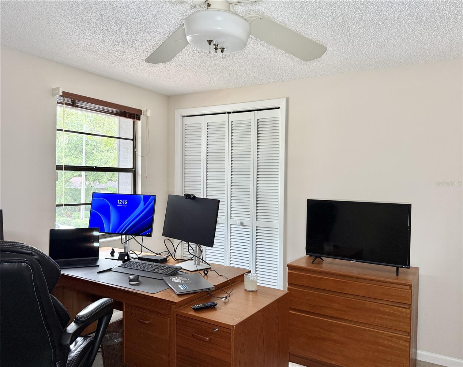 Image 32 of 53 For 6101 Soaring Avenue