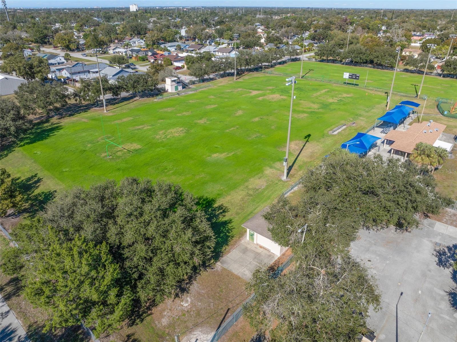 Image 35 of 37 For 4610 6th Avenue S