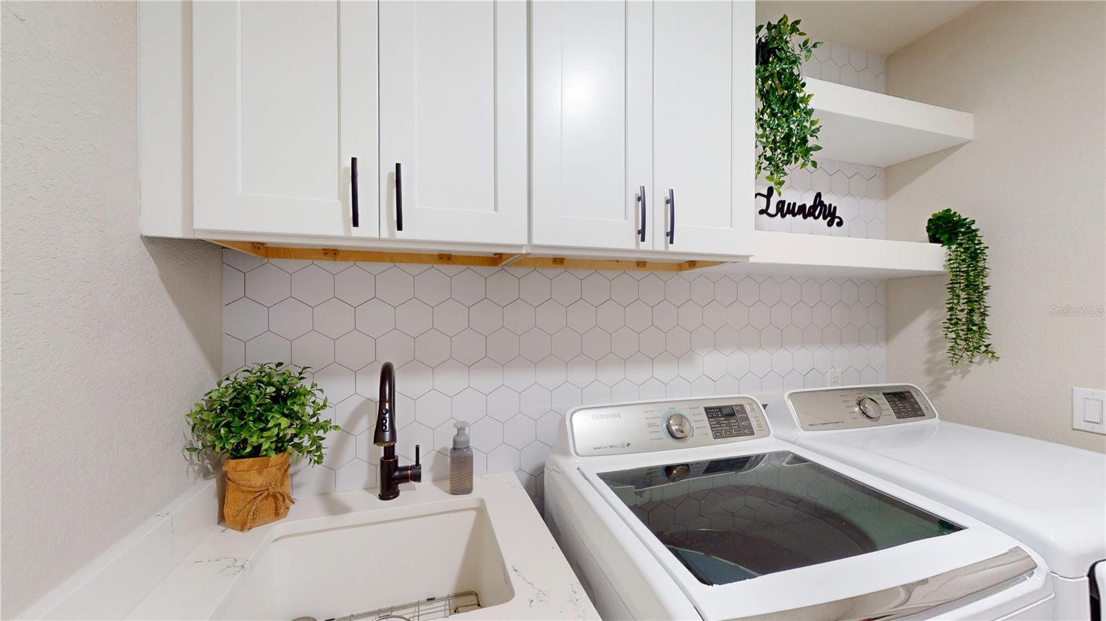 Image 24 of 29 For 5138 Adina Circle