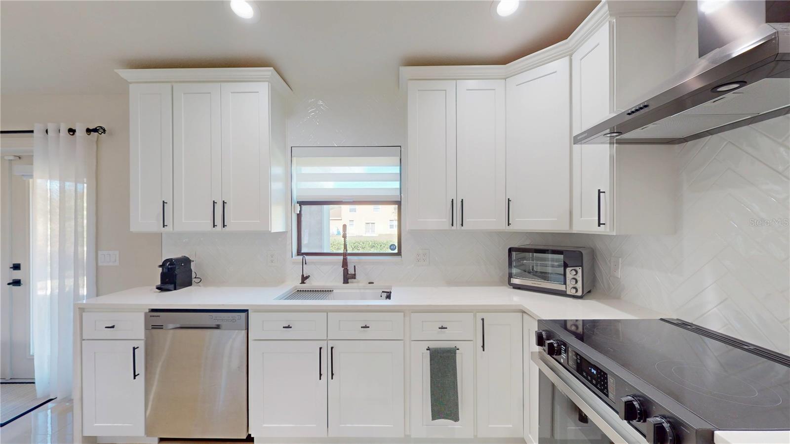 Image 9 of 29 For 5138 Adina Circle