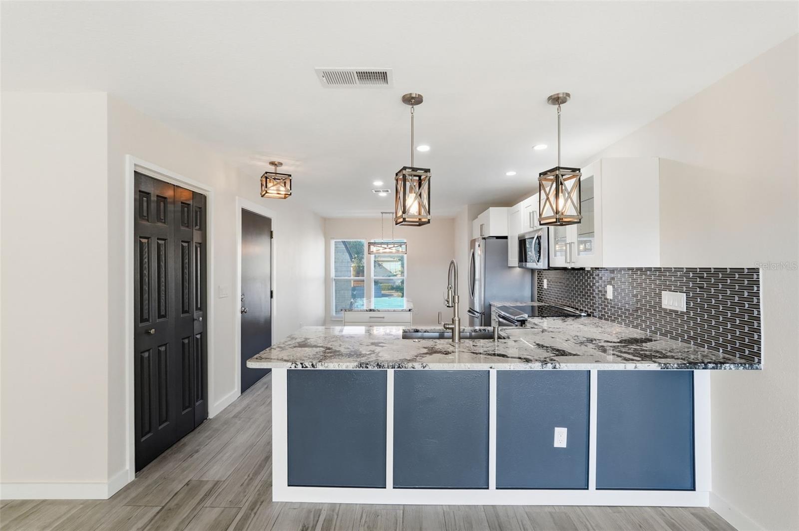 Image 12 of 38 For 3405 Clark Road 205