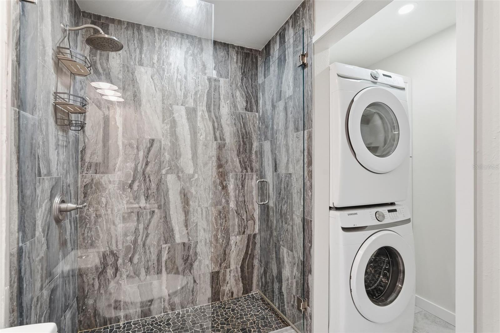 Image 23 of 38 For 3405 Clark Road 205