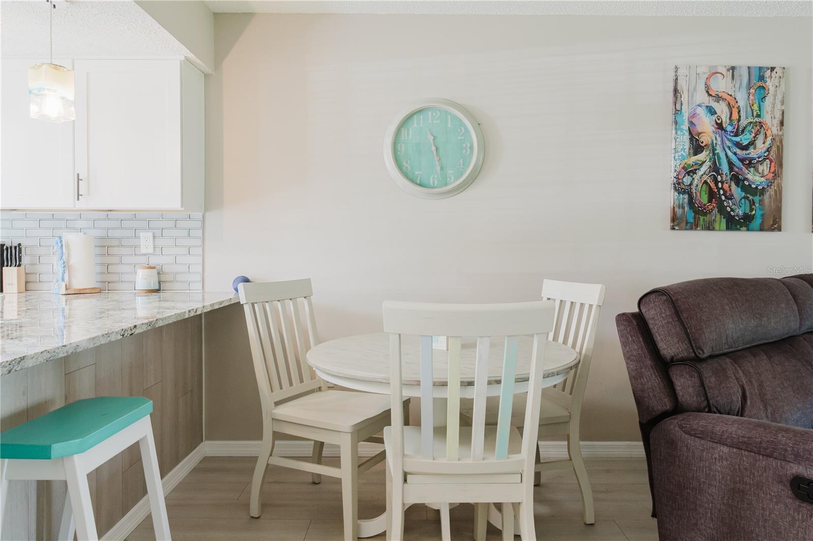 Image 19 of 66 For 7727 Danube Drive 7727