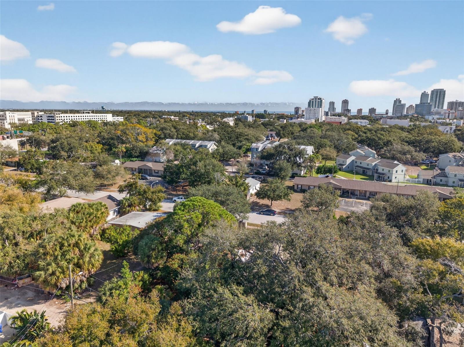 Image 27 of 39 For 260 13th Street N