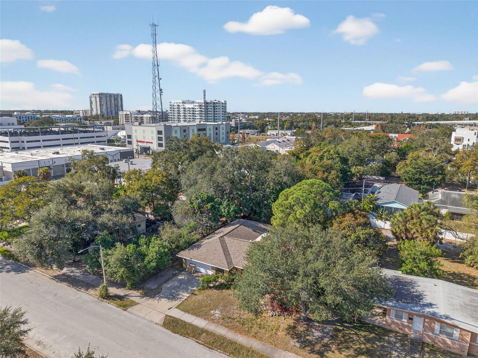 Image 31 of 39 For 260 13th Street N