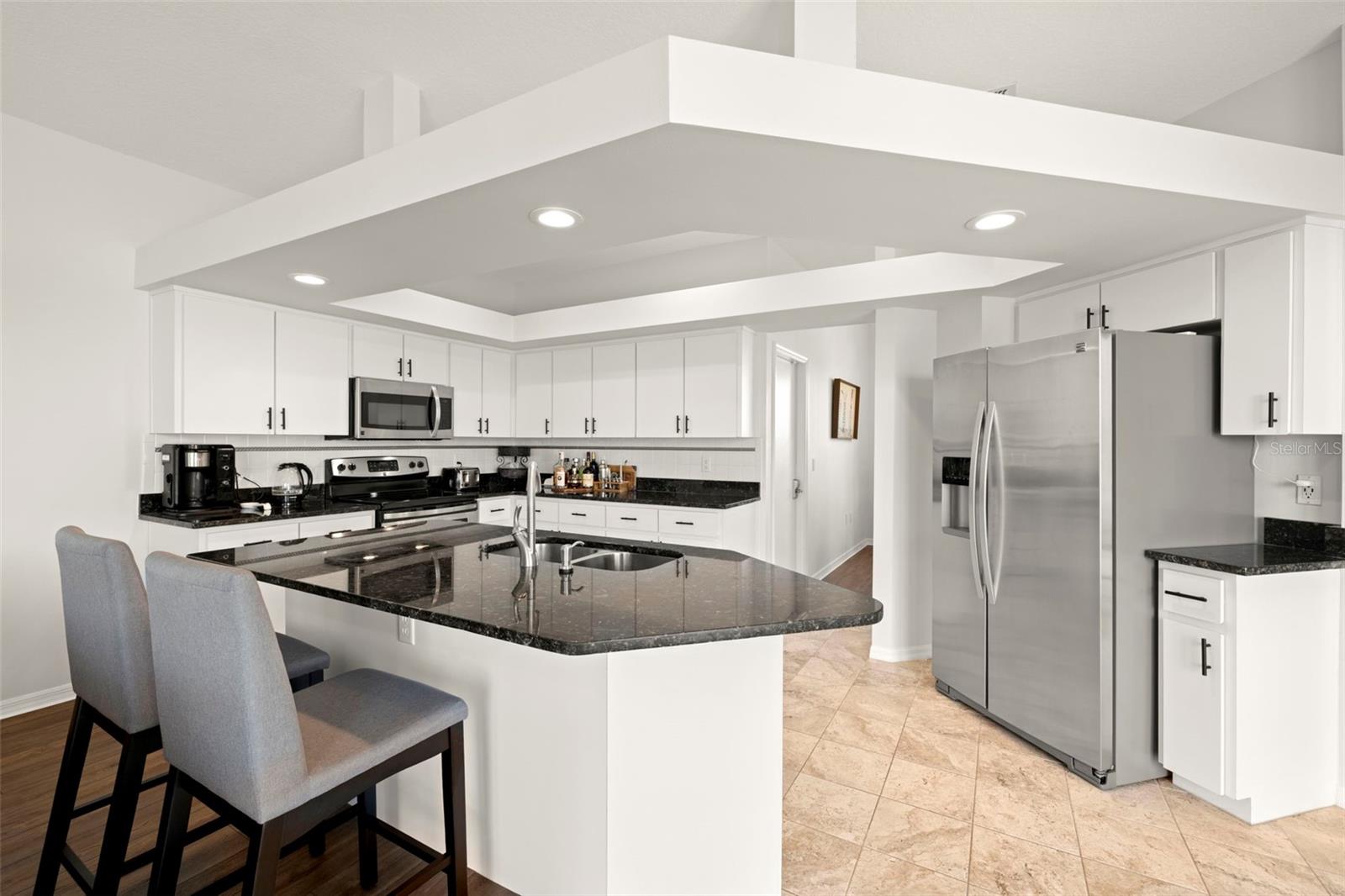 Image 12 of 42 For 6140 Silver Oaks Drive