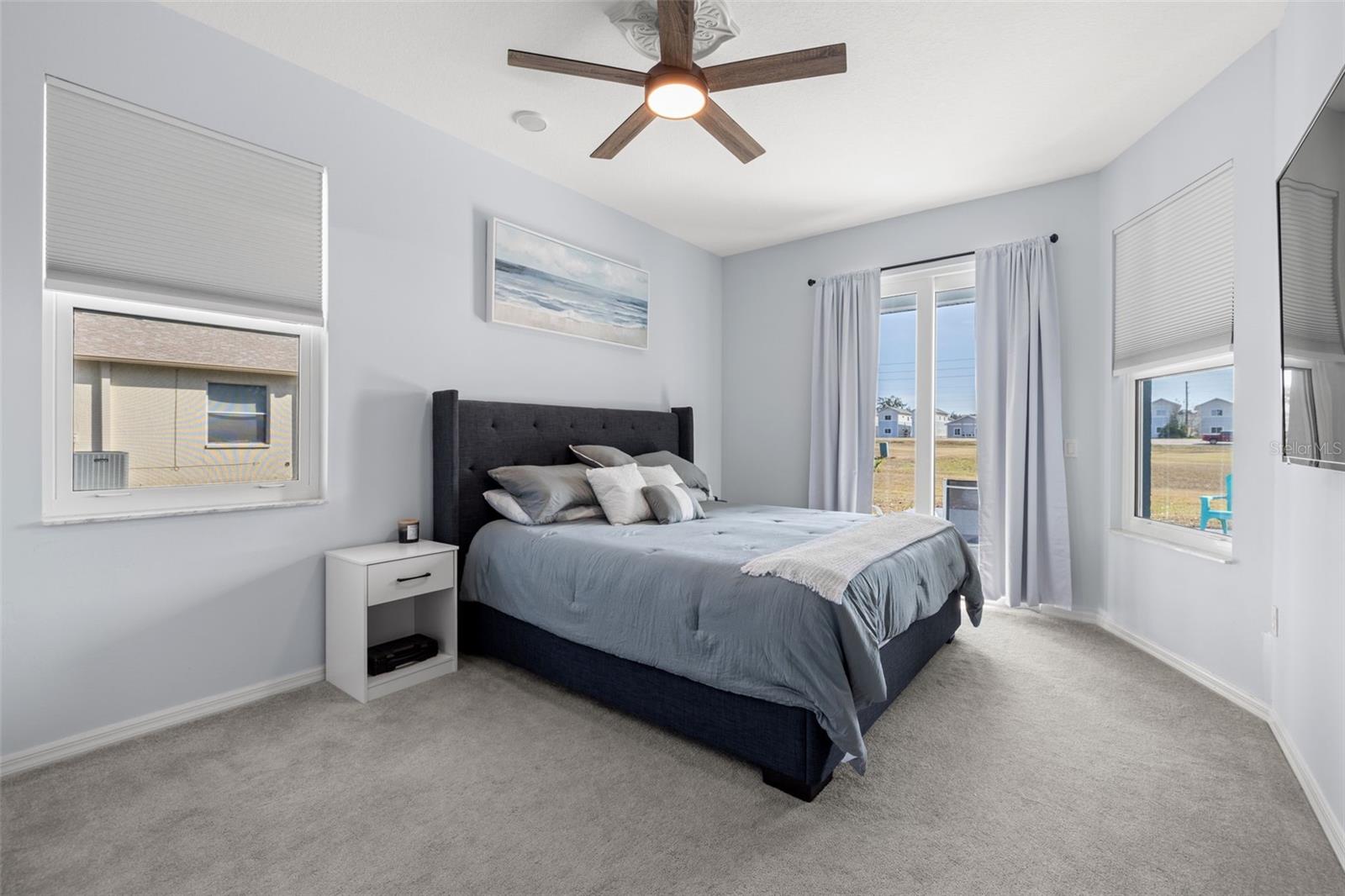 Image 21 of 42 For 6140 Silver Oaks Drive