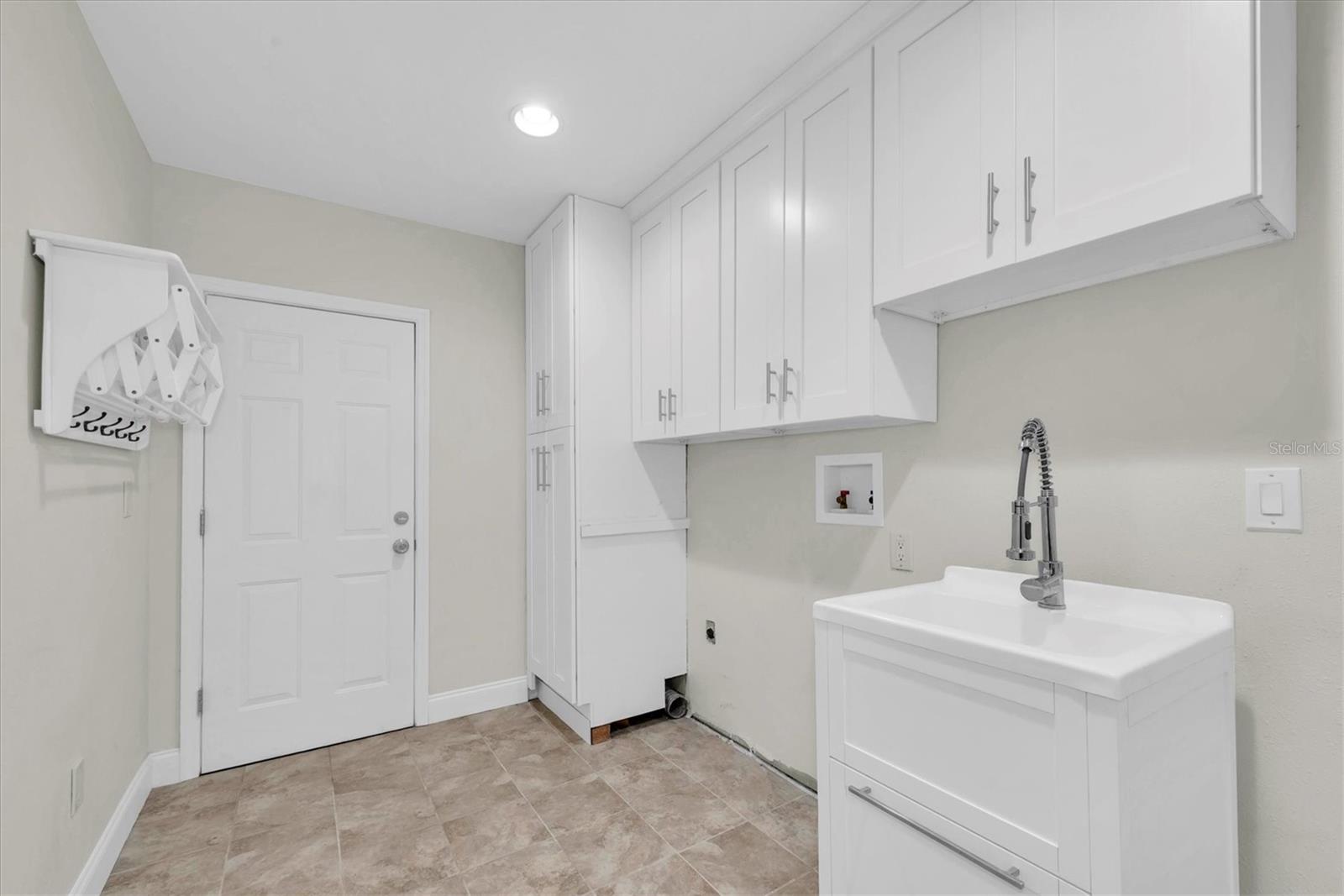 Image 25 of 44 For 9453 Treasure Lane Ne