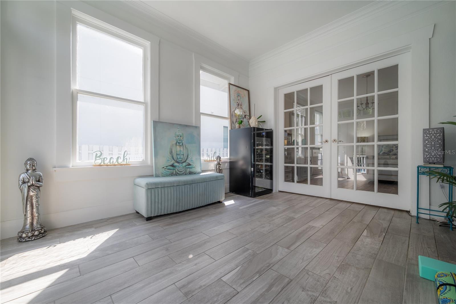 Image 34 of 57 For 2921 El Prado Boulevard