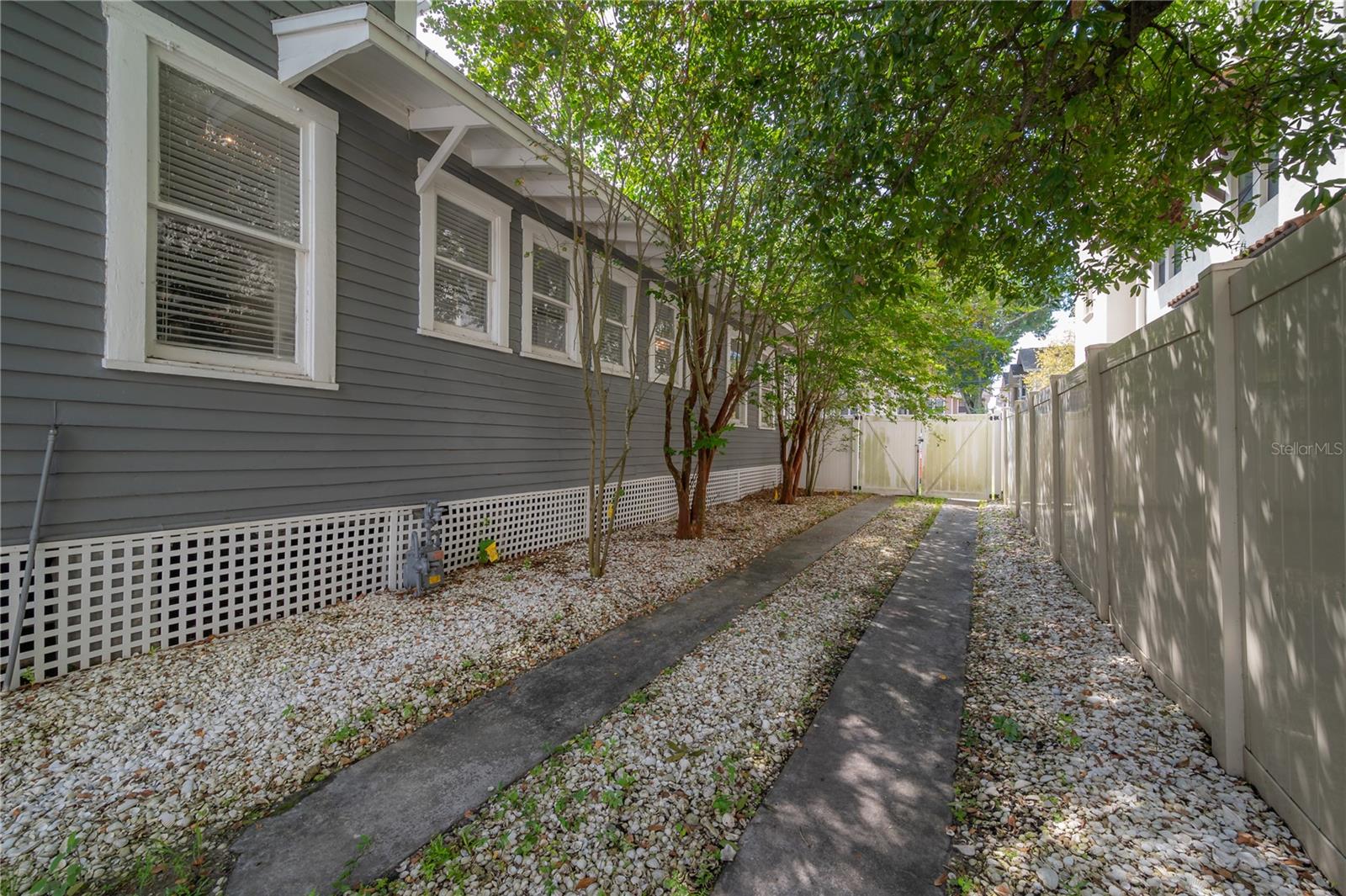 Image 56 of 57 For 2921 El Prado Boulevard