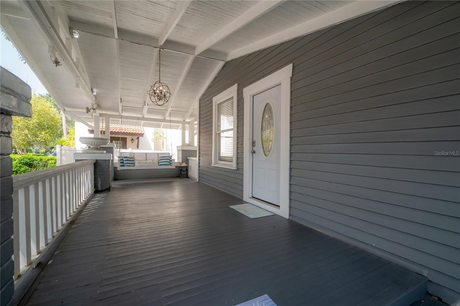 Image 2 of 40 For 2921 #1 El Prado Boulevard 2921