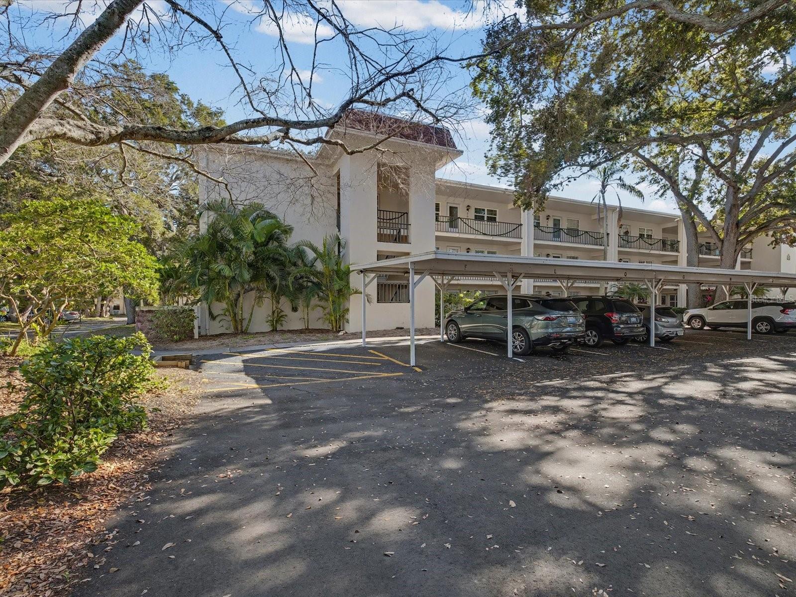 Image 53 of 71 For 865 Virginia Court 101