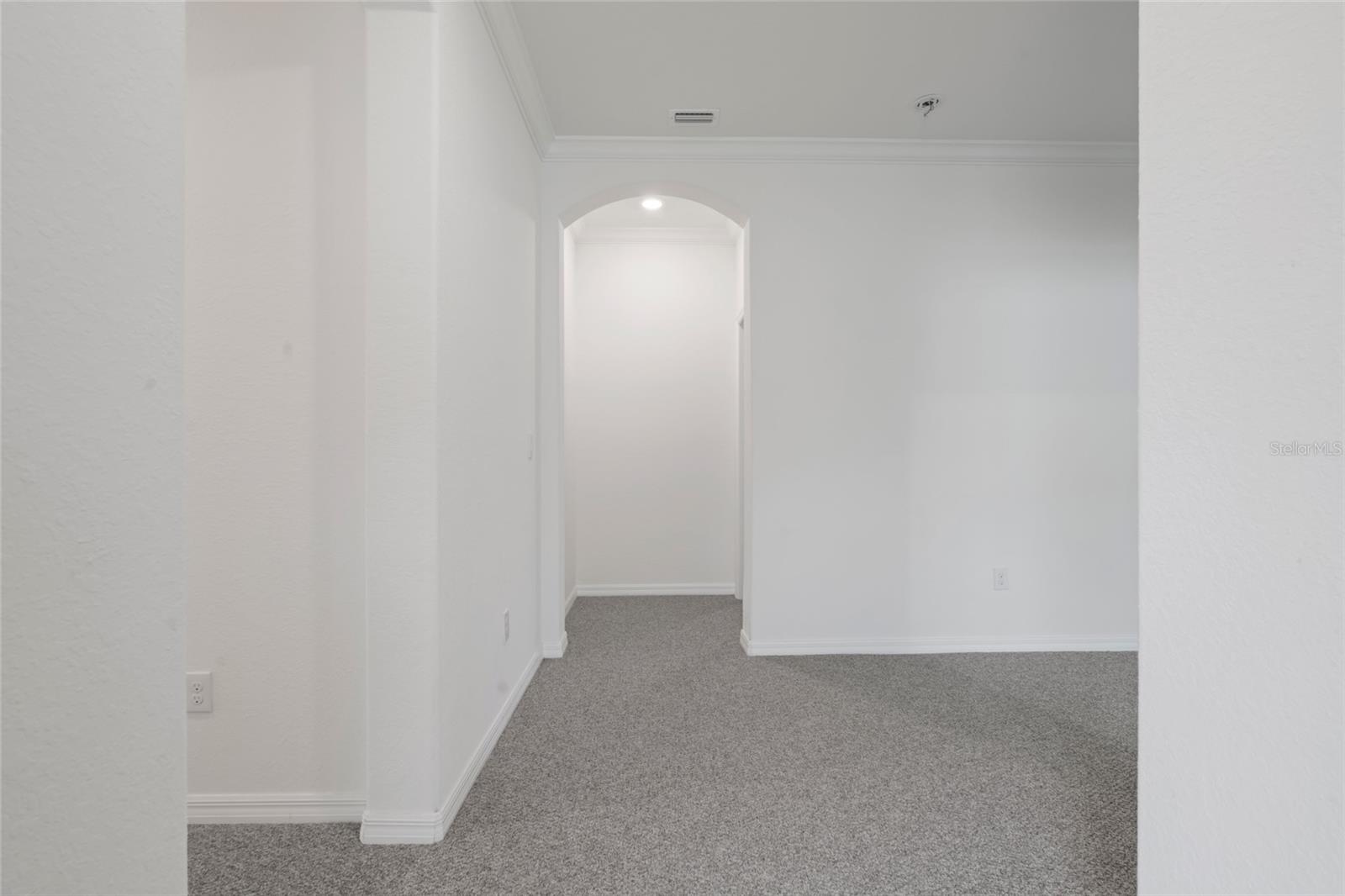 Image 11 of 58 For 5115 Tobermory Way