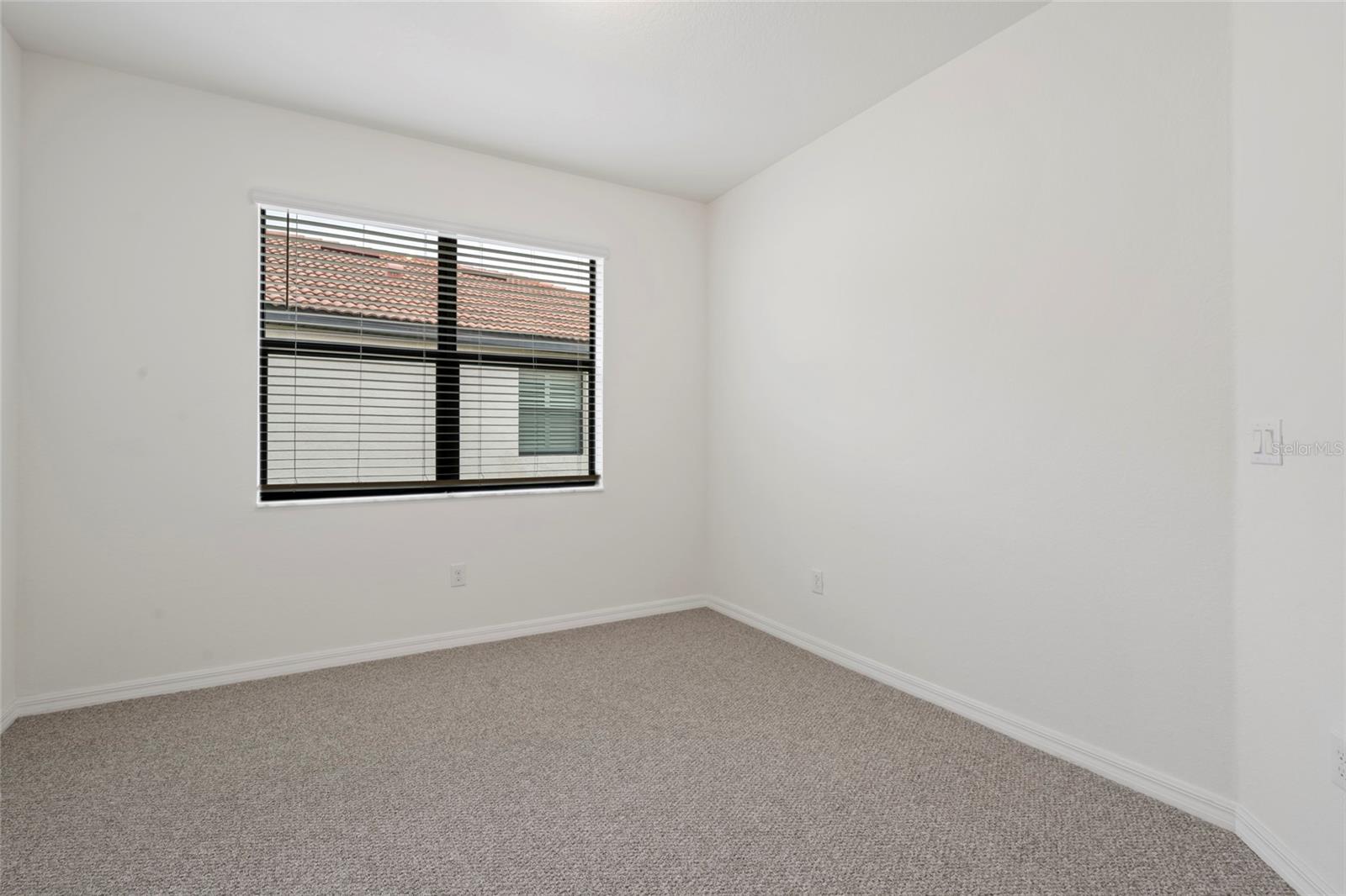 Image 15 of 58 For 5115 Tobermory Way