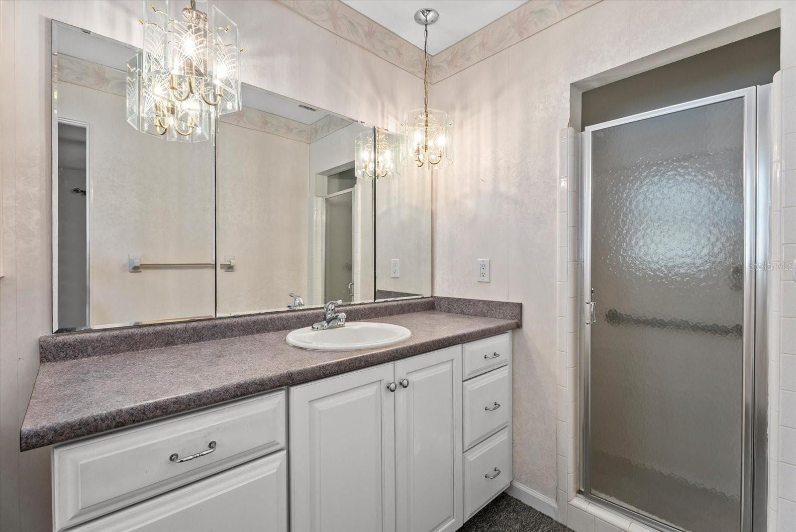 Image 10 of 20 For 2539 Orsova Way