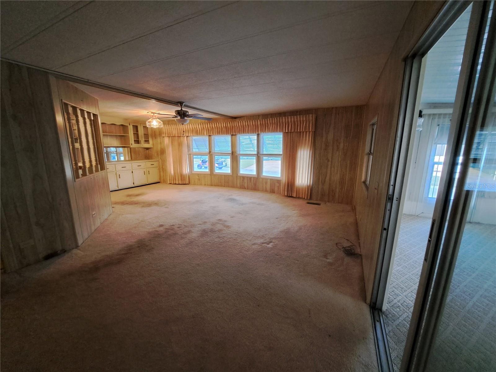 Image 8 of 30 For 36 Maple Leaf Court