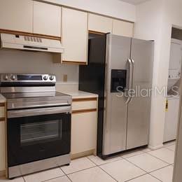 Image 23 of 61 For 1000 Cove Cay Drive 3b