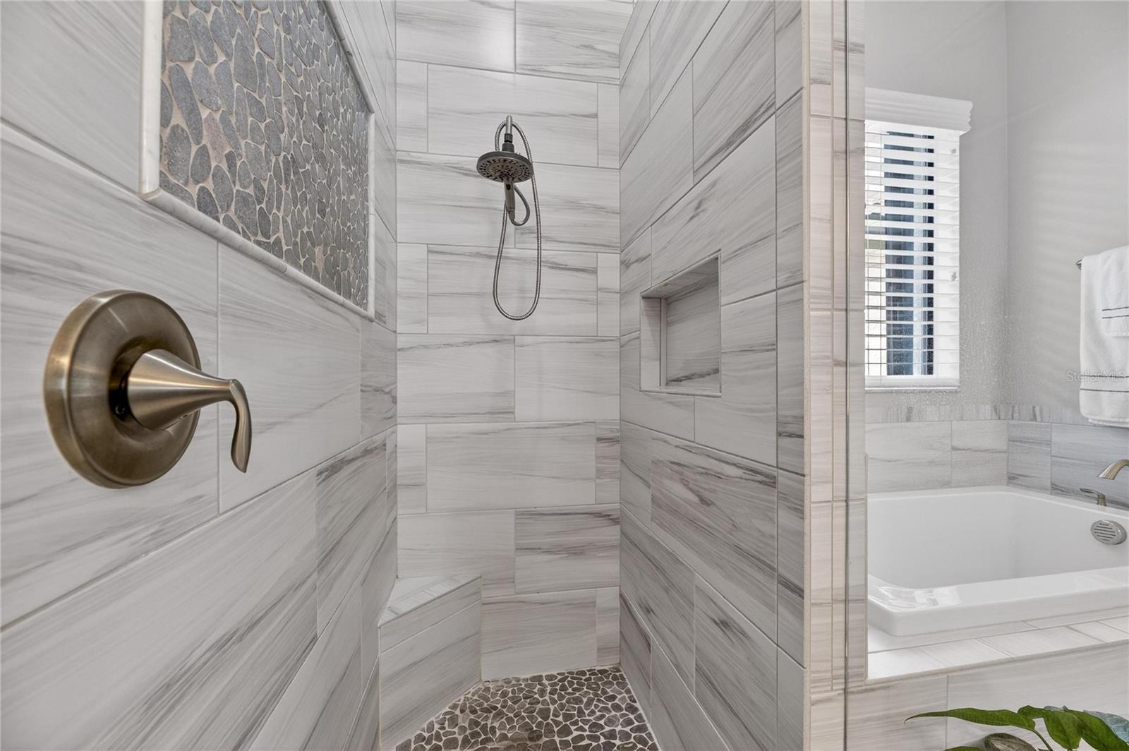 Image 35 of 82 For 523 Treviso Drive