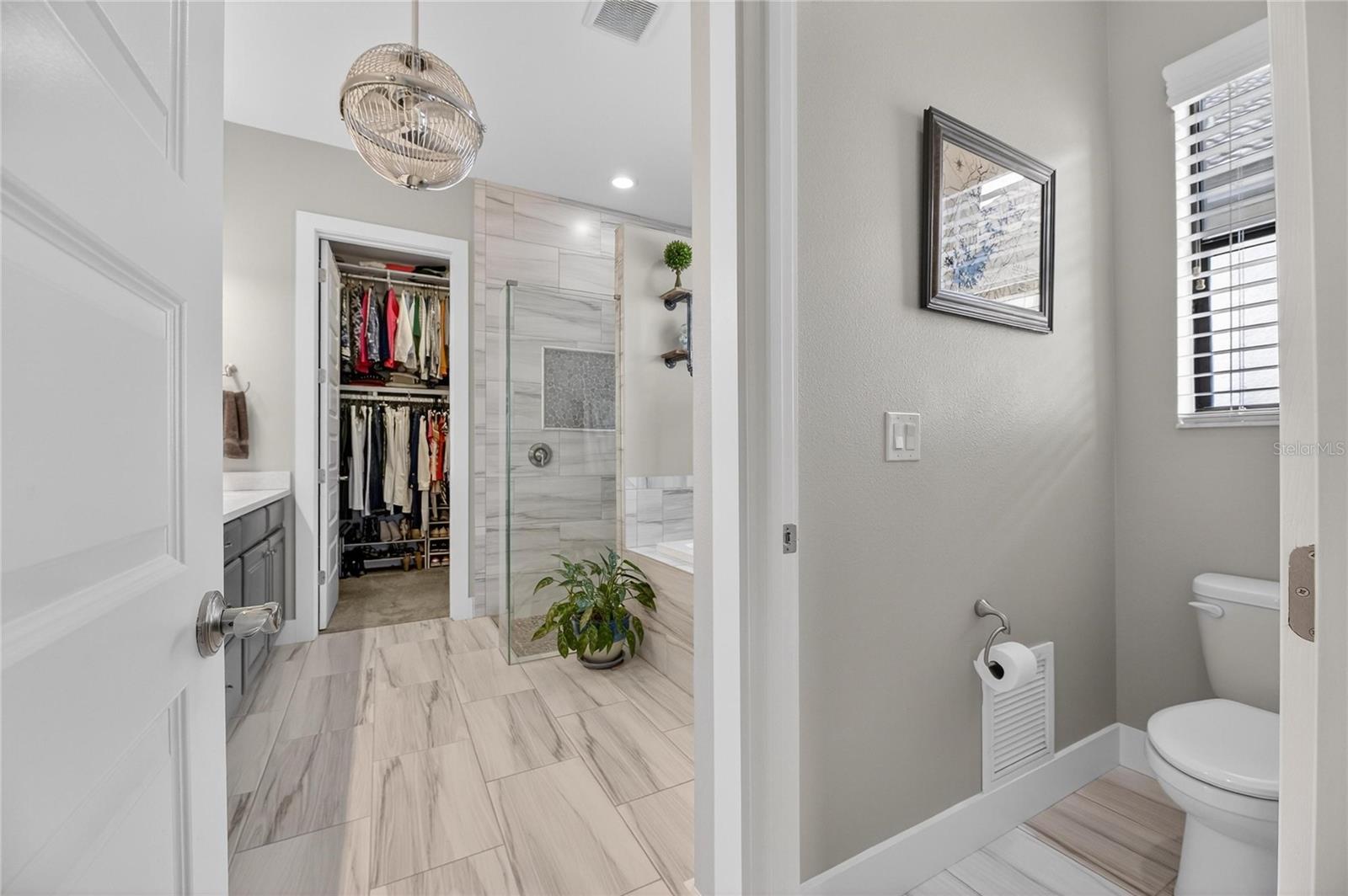 Image 36 of 82 For 523 Treviso Drive