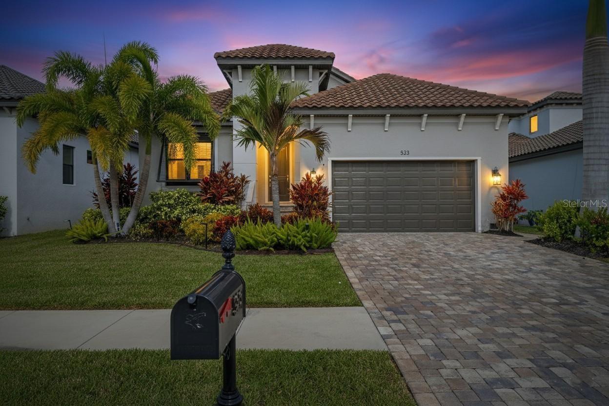 Image 5 of 82 For 523 Treviso Drive