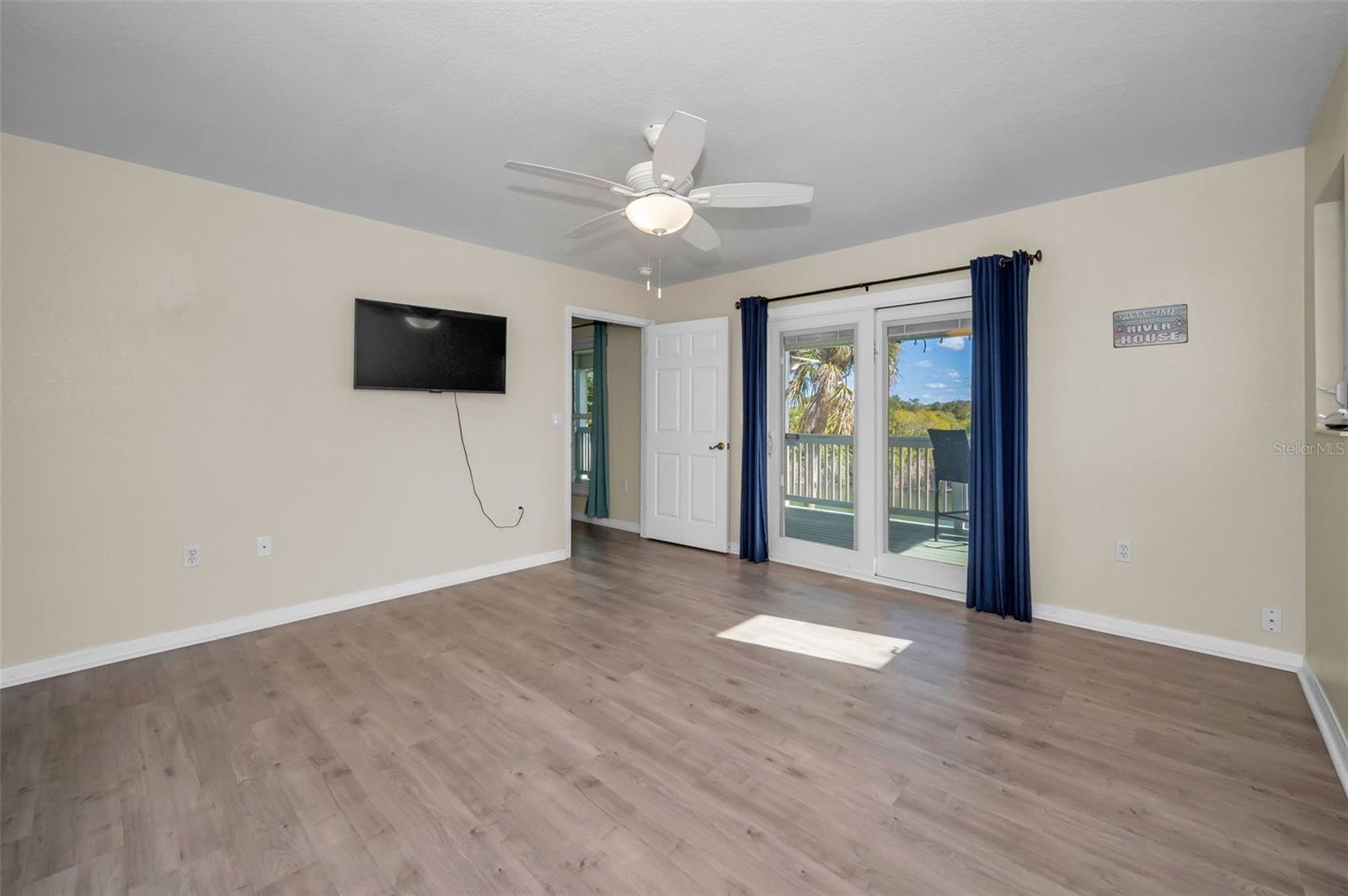 Image 39 of 90 For 3244 Rose Arbor Drive