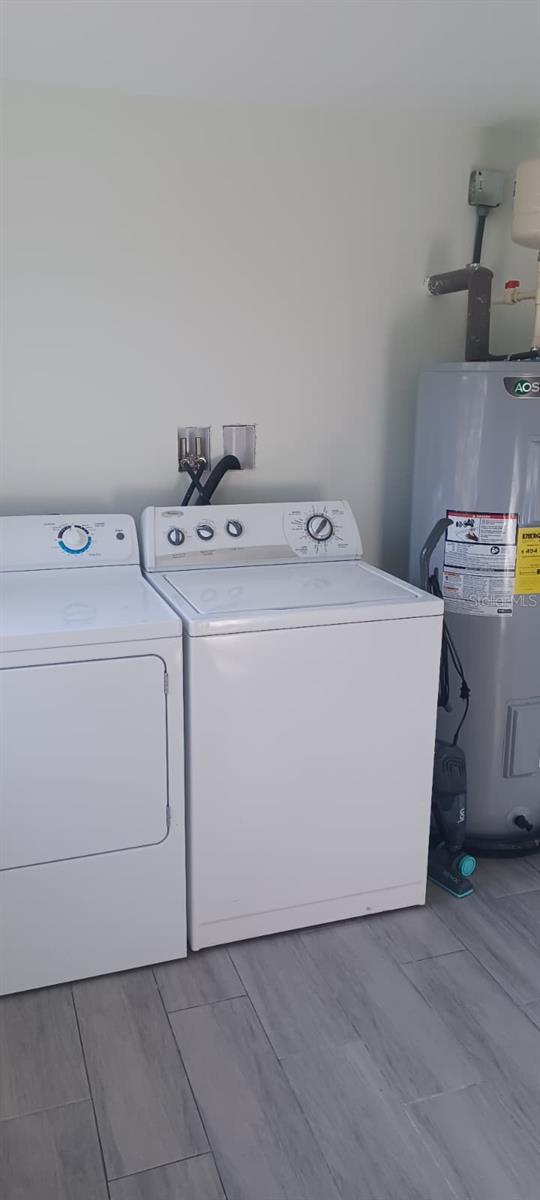 Image 7 of 9 For 521 Crest Avenue