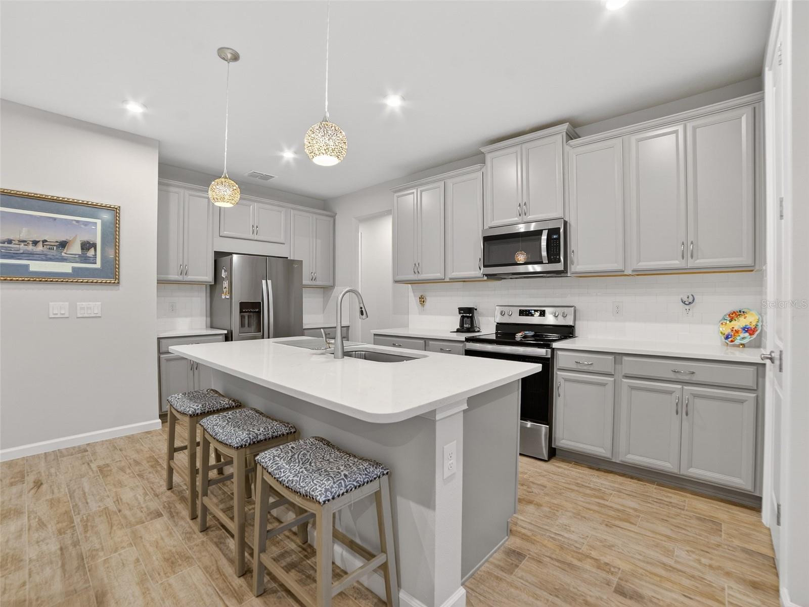 Image 6 of 24 For 3775 Maxwell Park Drive